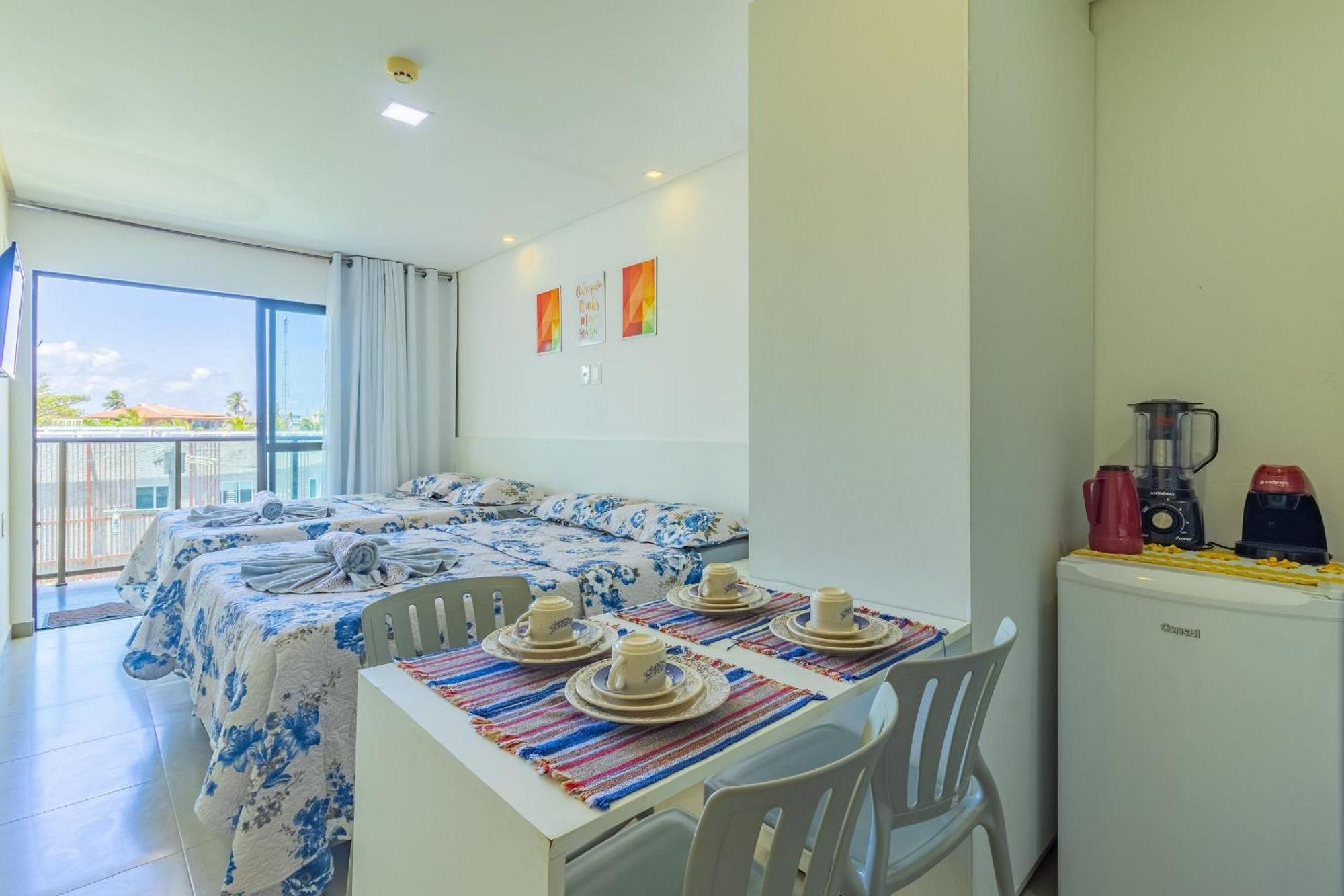 Apartamento com Varanda